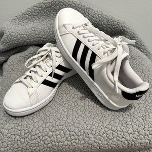Adidas Woman’s Grand Court Sneaker